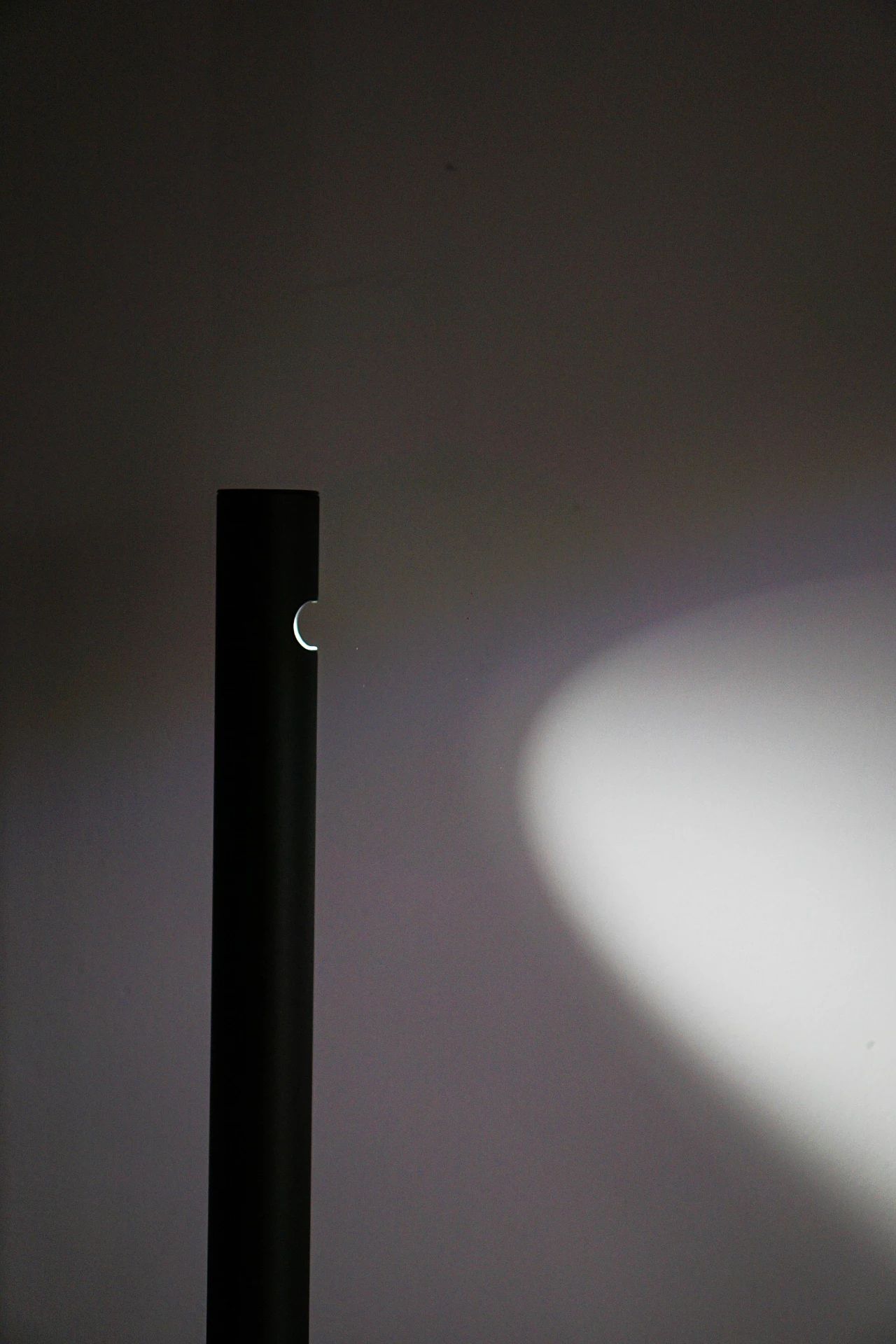 jya台灯评测,jya极简台灯效果