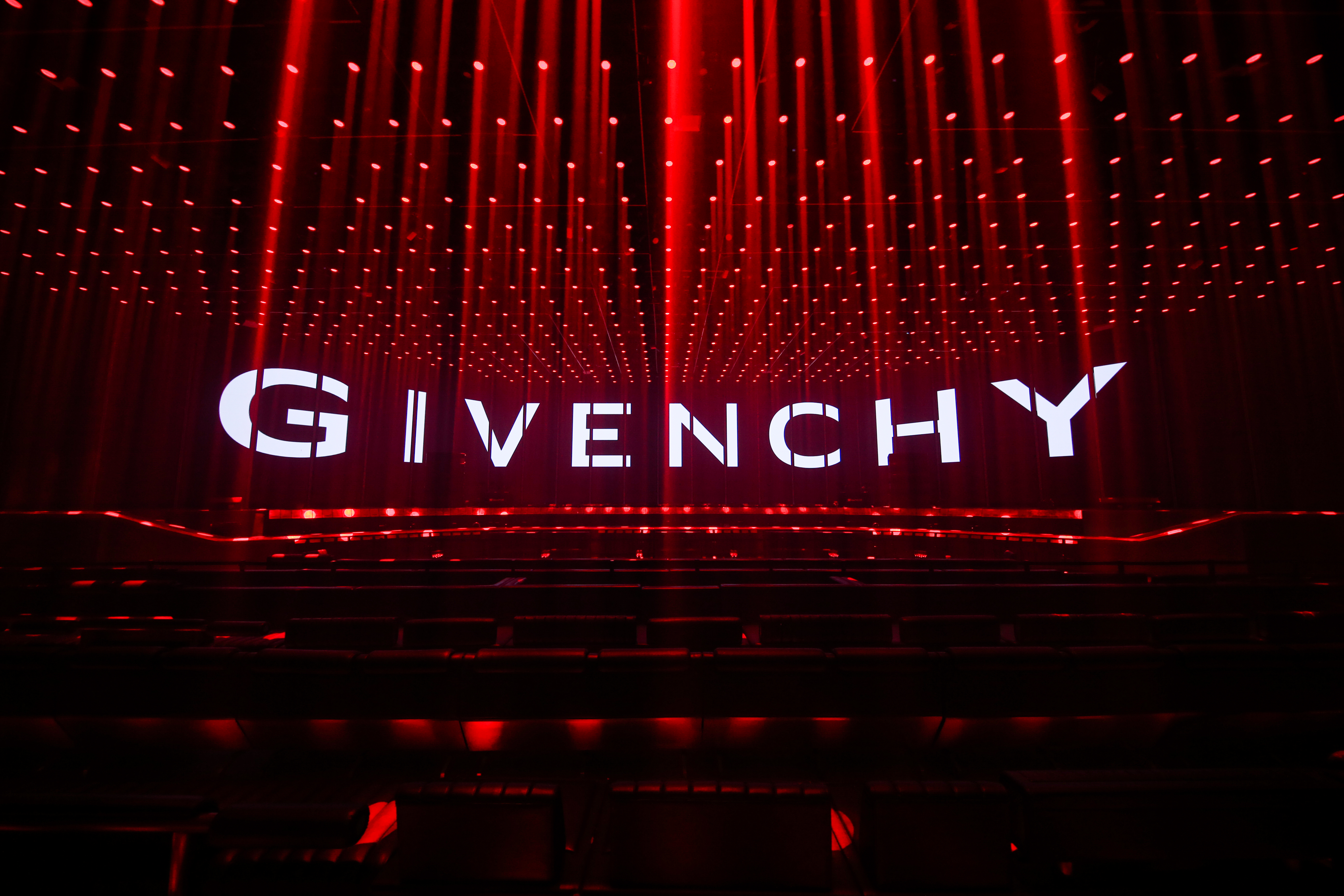 2022纪梵希美妆先锋彩妆晚宴,纪梵希美妆春季