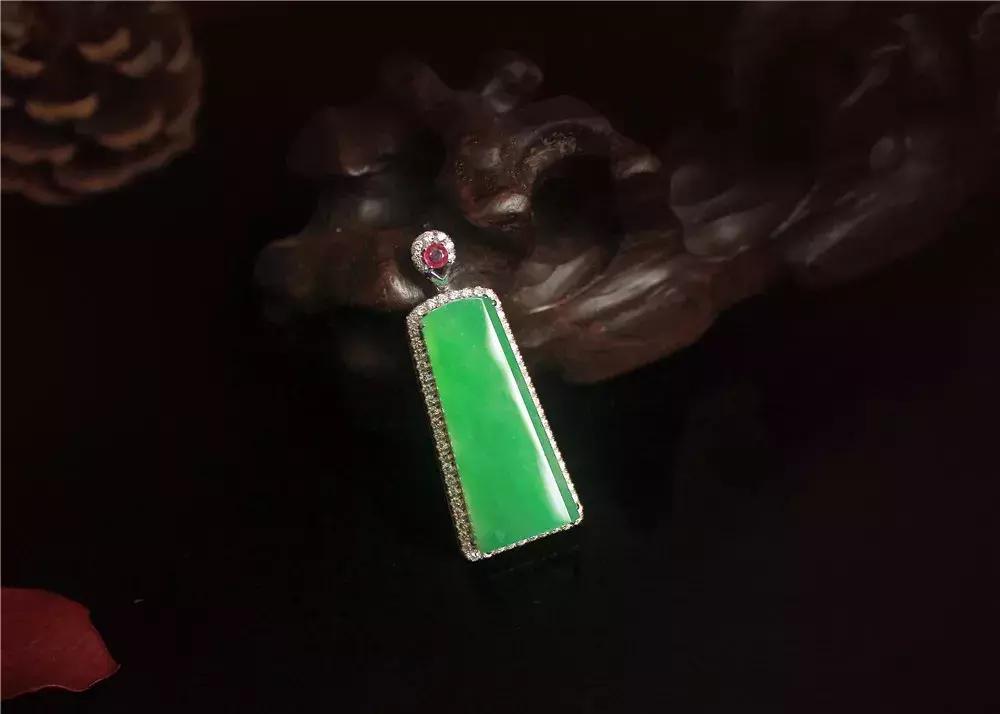 关于翡翠最实用的知识点,关于翡翠的基本常识知识点