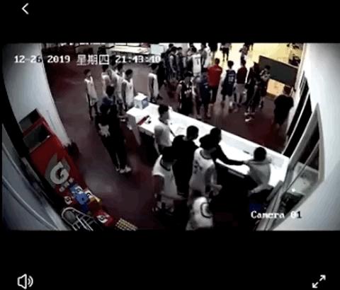 中国篮球队员被打,中国篮球再爆丑闻