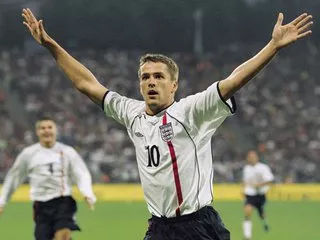 天下足球十大经典逆转集锦解说,天下足球经典的催泪原声