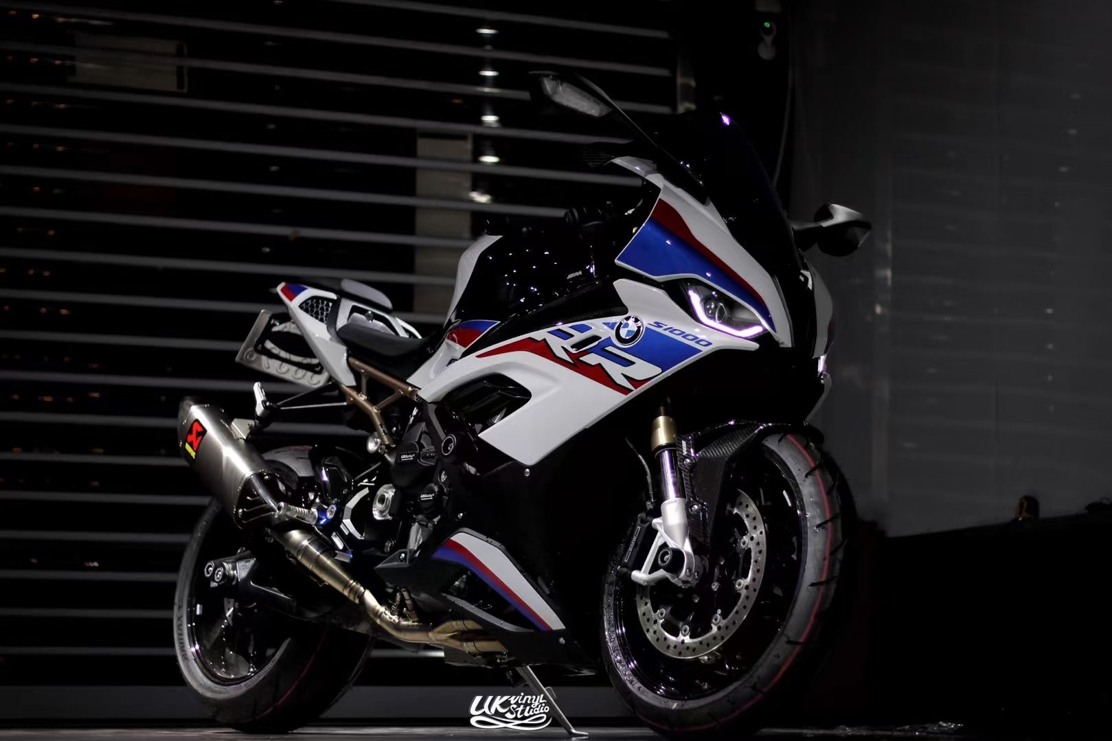 宝马s1000rr摩托车多少钱一辆,宝马摩托车s1000rr二手多少钱