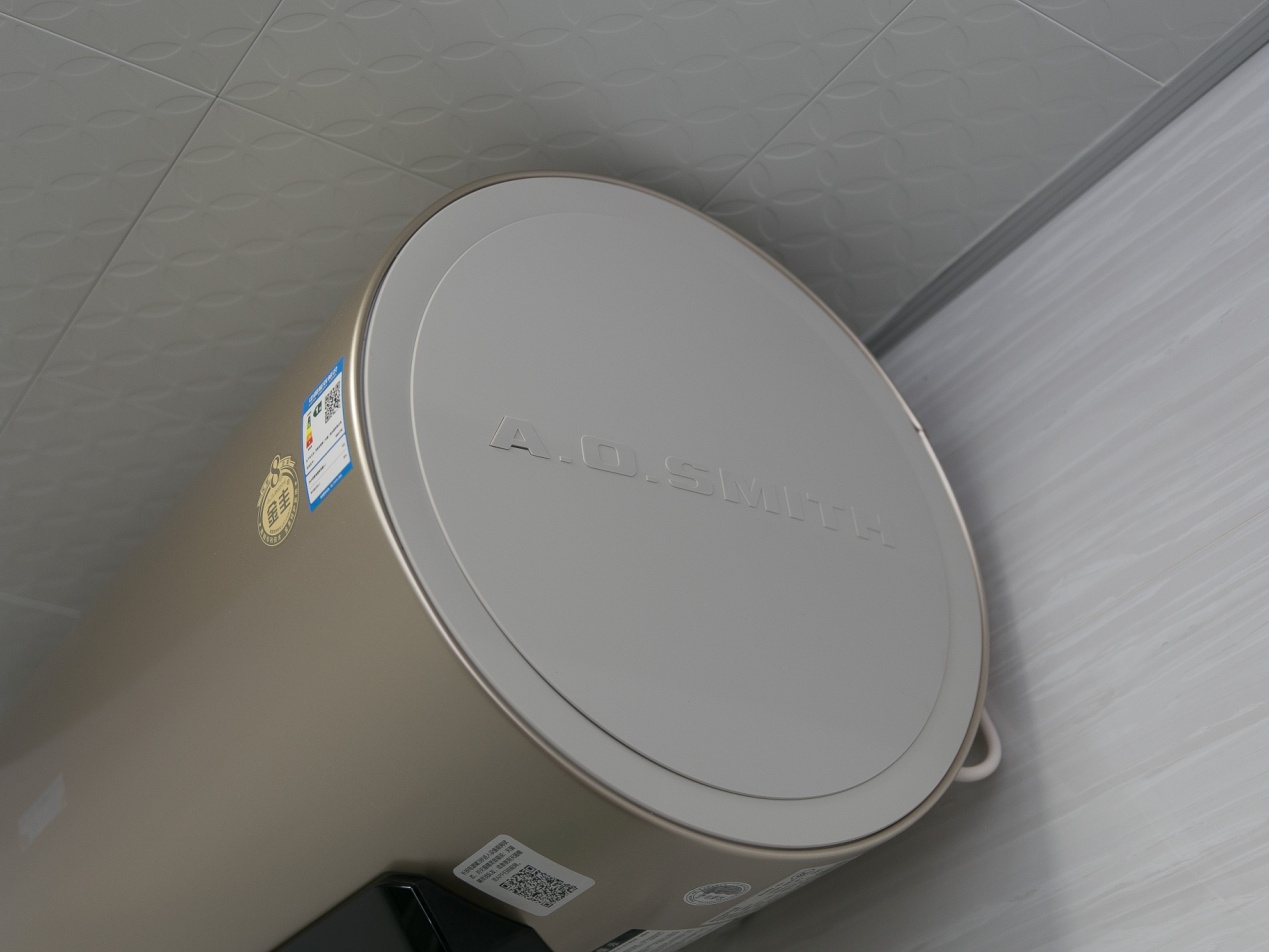 ao史密斯薄型速热电热水器,史密斯50升节能电热水器