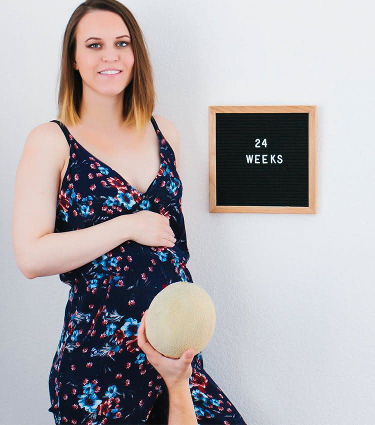 肚子里宝宝各种数据对照表,怎么看出肚子里宝宝有多大