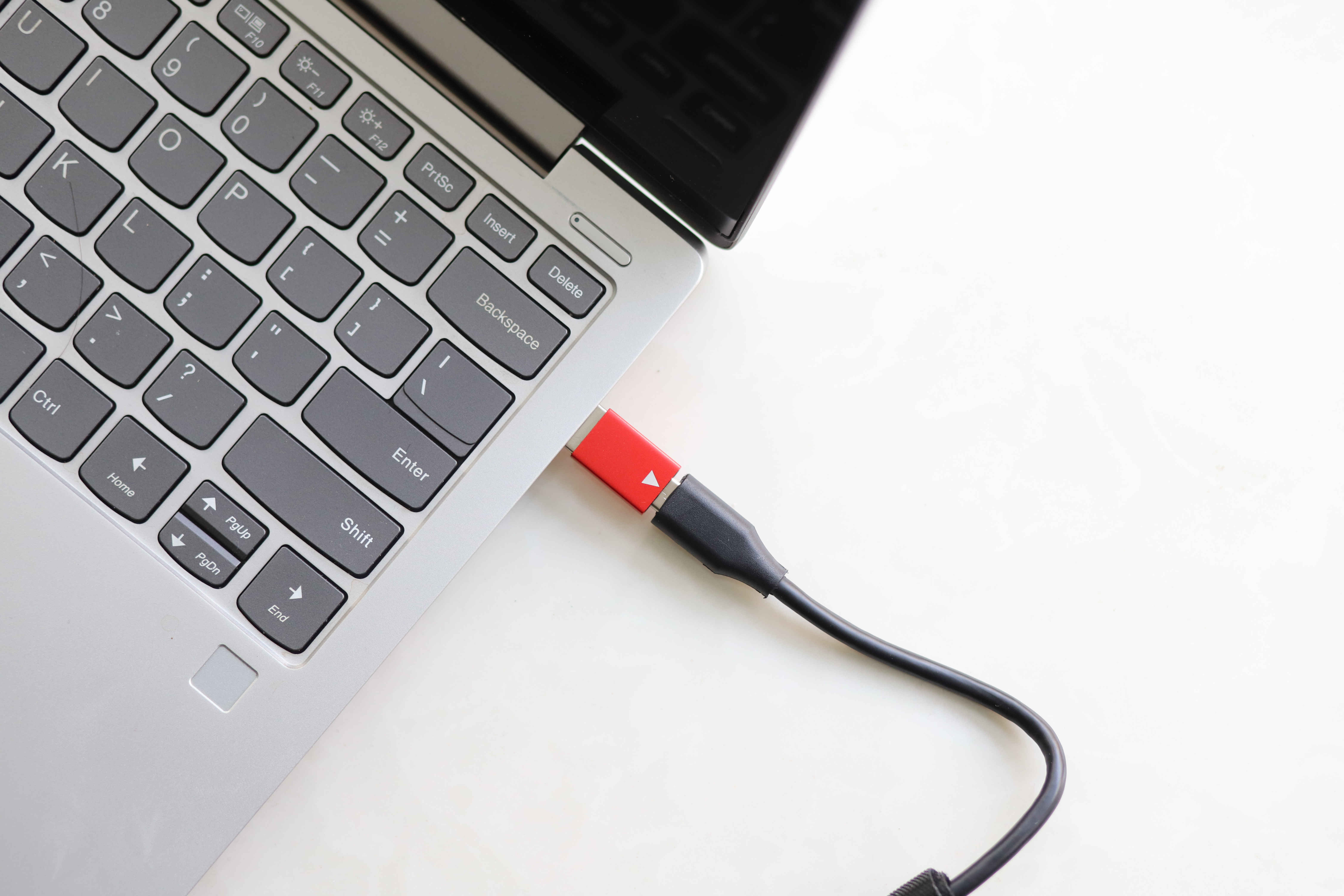 thinkplus2t移动固态硬盘测评,移动固态硬盘推荐thinkplus