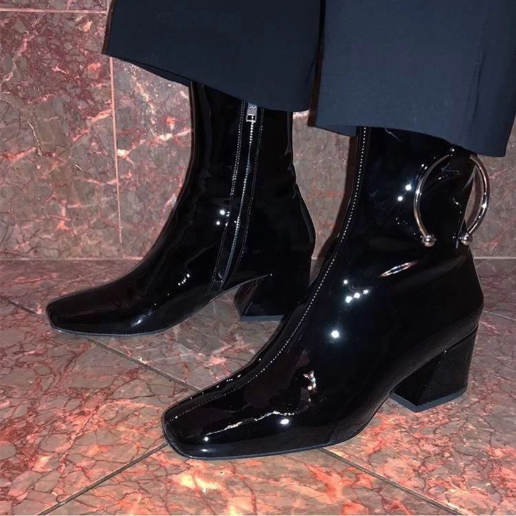 秋冬流行的靴子就买这3双,今年冬天必入款靴子