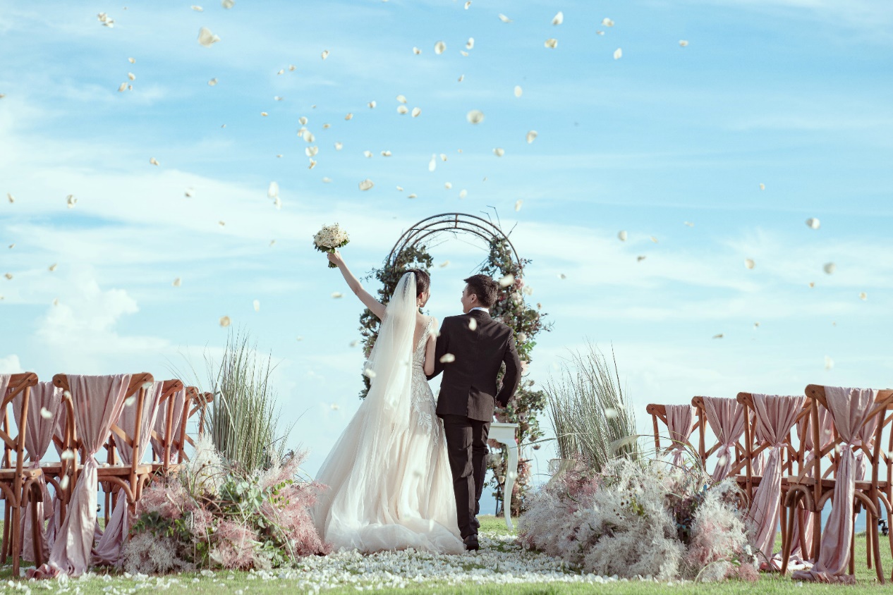 如何办个简单小型的婚礼,如何办一场只有俩人的婚礼