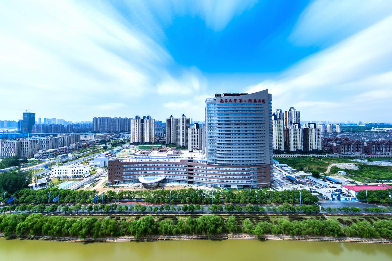 连续三次上榜！南昌大学二附院再次蝉联中国医院百强院