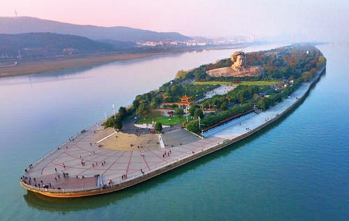 全世界人民向往的地方,全国各族人民向往的圣地