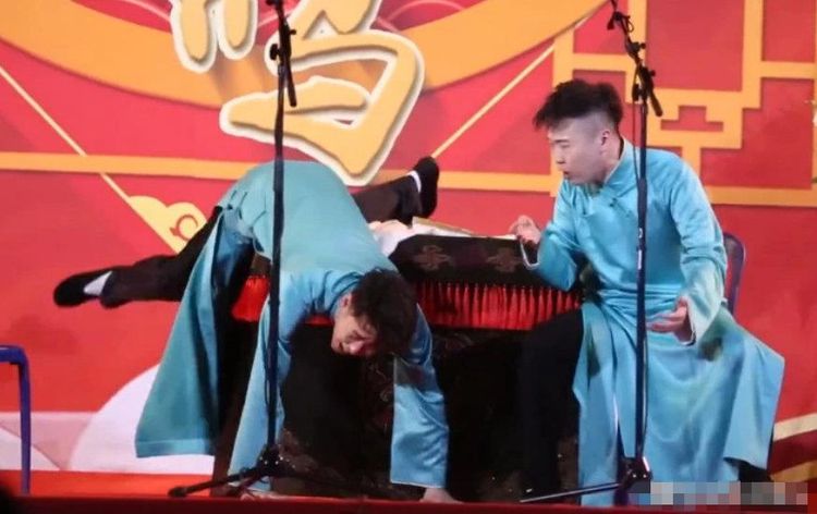 张云雷被批评,张云雷遭谴责的相声