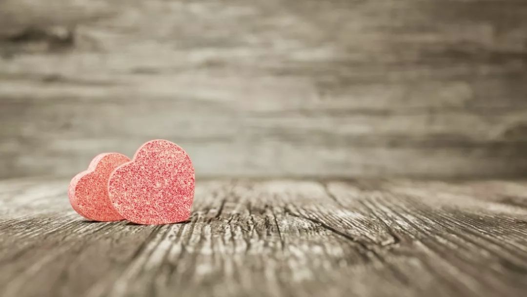 可怕了！这姑娘使用了劣质避孕套......