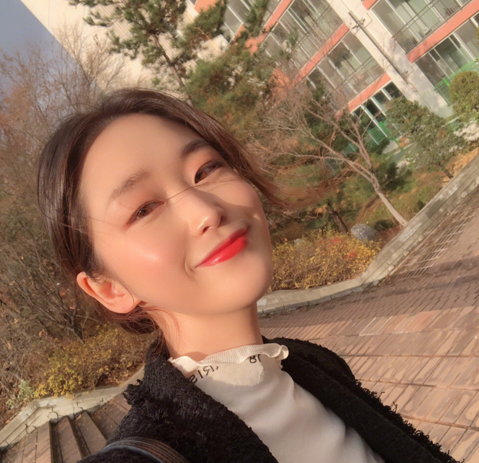 olay面霜大红瓶第五代保湿滋润,olay哪一款面霜适合中年妈妈