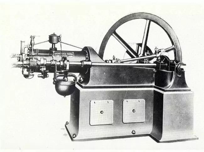 发动机也可以“变魔术”？看凯迪拉克怎么诠释“兼得”的魅力