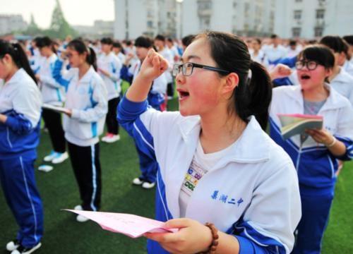 教育局回应校服,中国教育部关于校服的文件