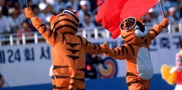 历年冬奥会会标图片,各届奥运会和冬奥会标志