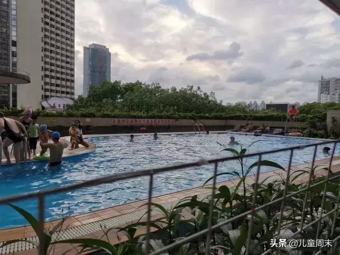深圳游泳培训班哪家最好,深圳哪里有游泳培训班
