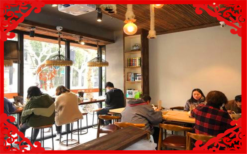 现在小县城做什么小生意最好做,目前小县城适合做的生意