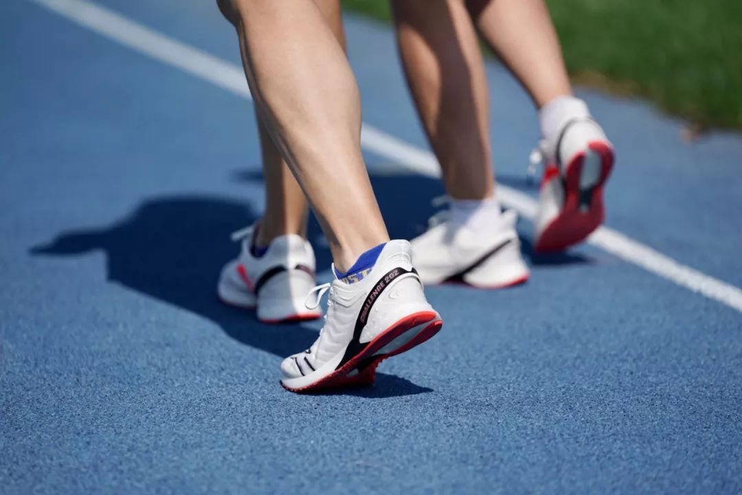 最有竞速感的跑鞋,又好看又强的竞速跑鞋