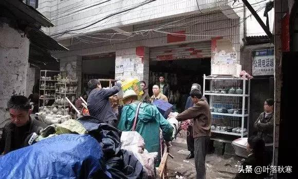 仿制品当真的卖犯法吗,仿品的存在导致真品也没敢买