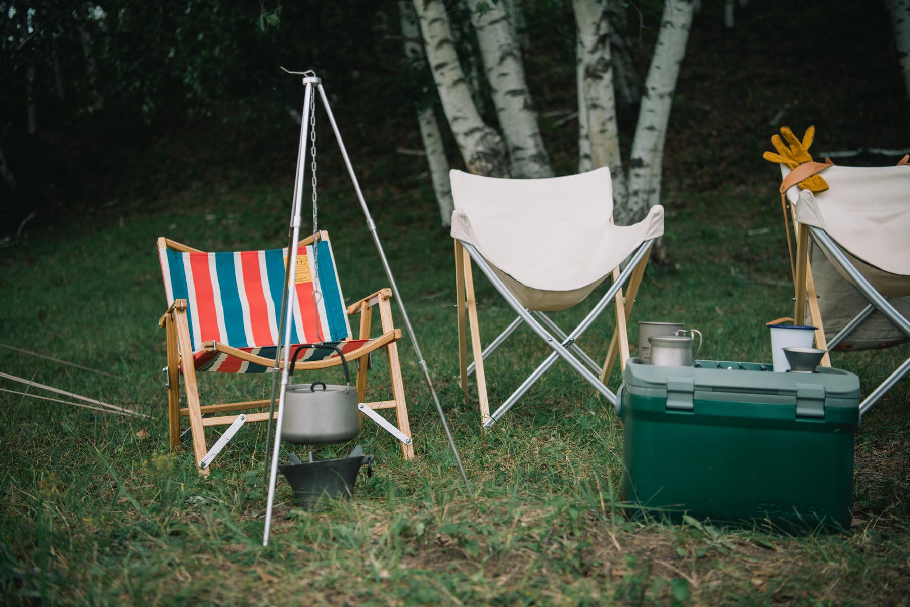 拥有这21件高颜值户外装备，让我们的草原野餐会像家里般优雅
