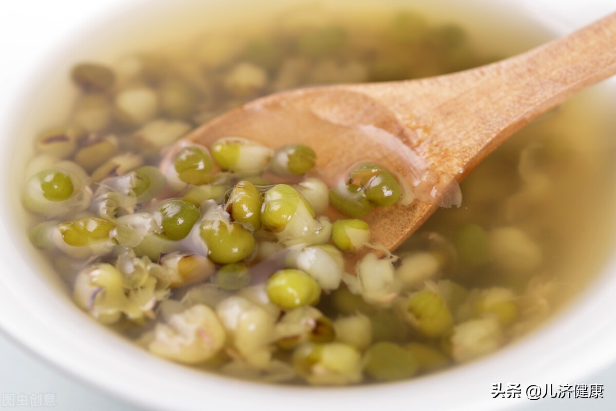 夏季小孩感冒食疗方法,宝宝夏季在空调房怎么样防止感冒