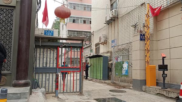 老旧小区改造暖气初装费免费吗,老旧小区供暖改造由谁承担改造费