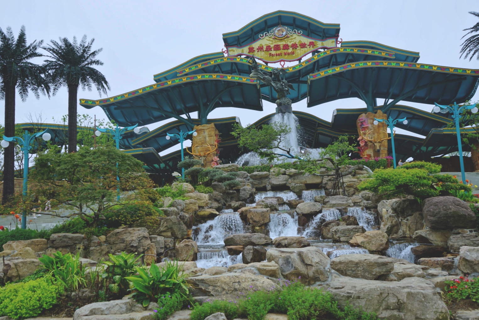 苏州乐园夜场游玩攻略,苏州乐园攻略玩的人多不