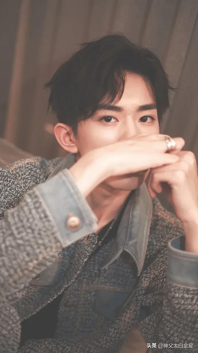 超帅易烊千玺,汪涵夸易烊千玺帅
