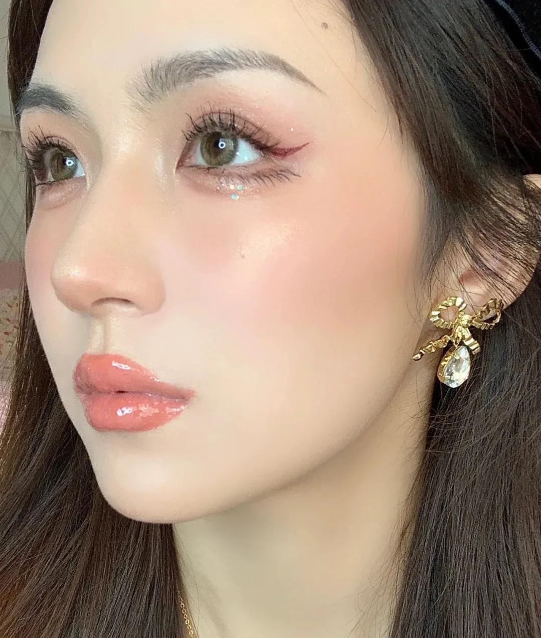 显白嘟嘟唇唇蜜,嘟嘟唇橘色唇蜜