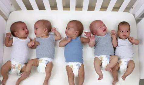 爸妈给五胞胎取名字,五胞胎五个字取名