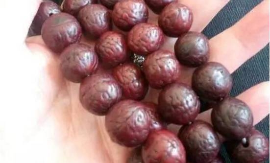 凤眼菩提手串脏了还能盘吗,凤眼菩提也会玩碎吗