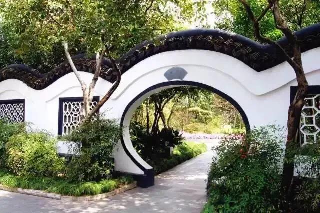 上海地铁沿线景点一日游,上海地铁11号线上海赛车场站