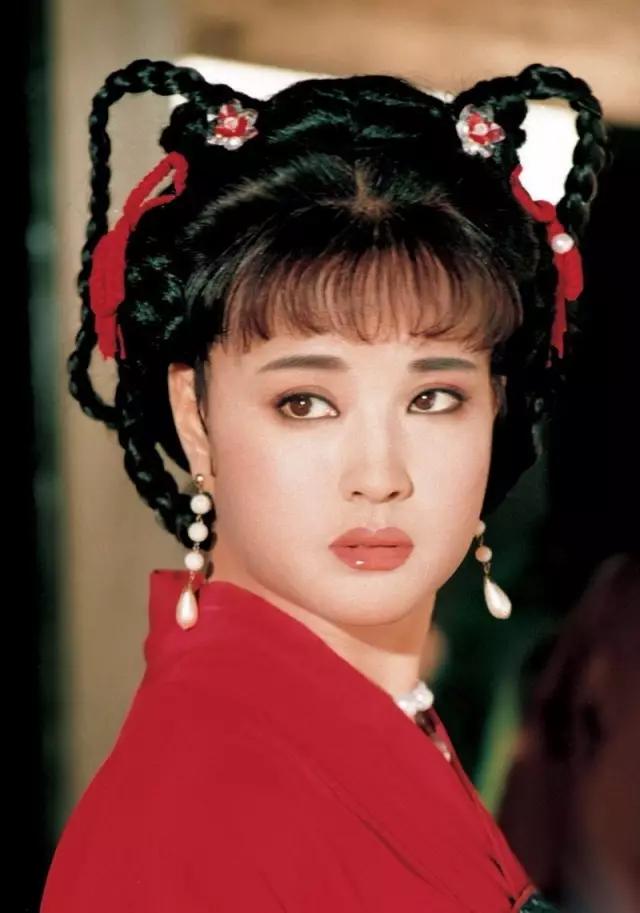 毛戈平光感柔润粉底液上妆手法 (毛戈平化妆教程怎么样)