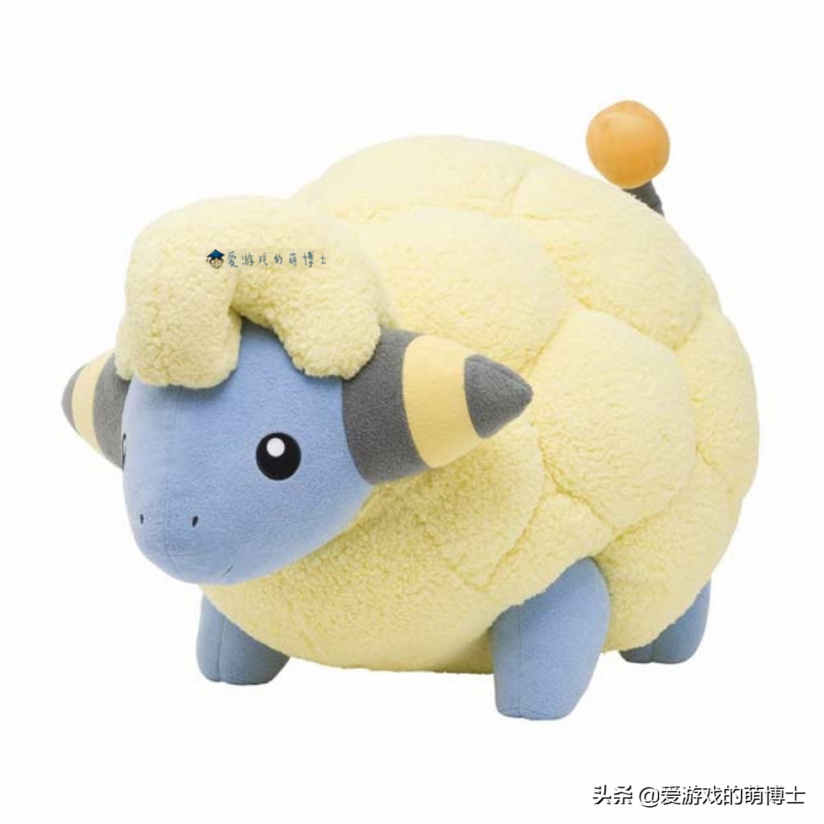 男玩家花重金买了“咩利羊”宝可梦玩偶给女友，自己却被打入冷宫