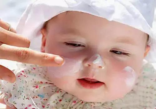 宝宝湿疹反复涂药都不好,孩子湿疹痒老抓破皮肤