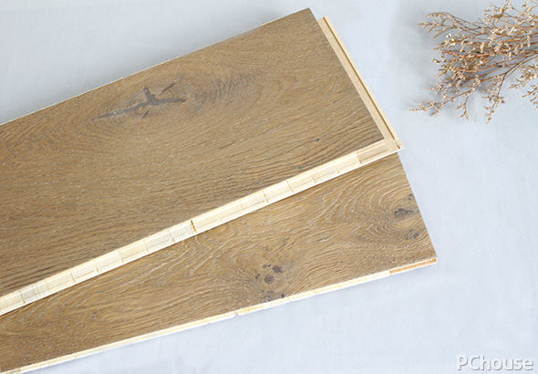 拥有“三级甲”的木地板防御能力upupup