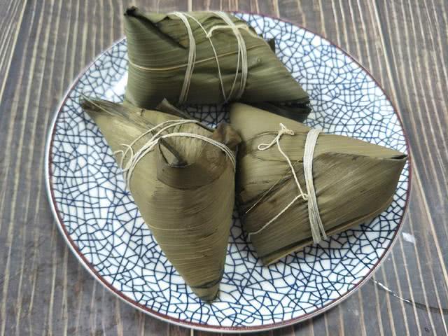 糯米粽子一般要煮几分钟,泡过的糯米煮粽子需要多久