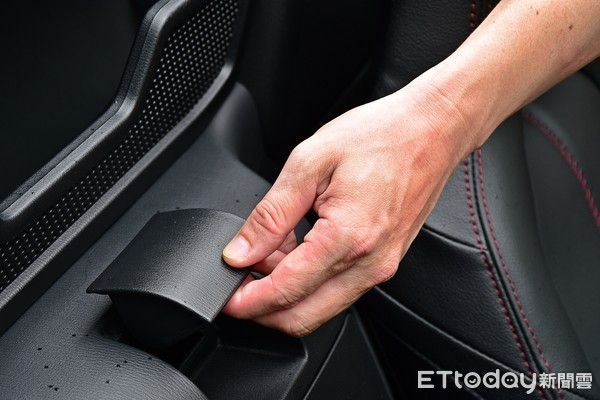 马自达mx-5miatasport,马自达mx5手动软顶敞篷试驾评测