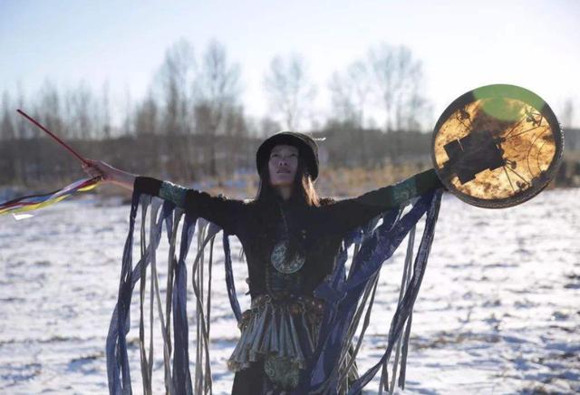 艺术可以接地气但不能接地府梗,艺术可以接地气但不能接地府后续