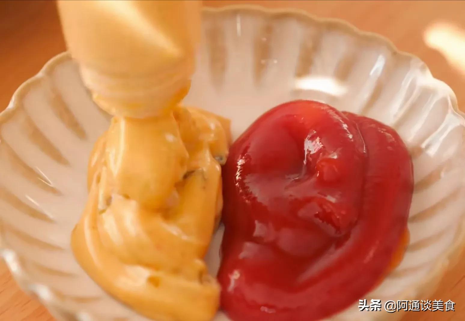 炸虾怎么做的酥脆好吃不去头,金黄炸虾的做法视频