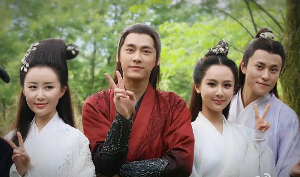 杨紫神秘活动,杨紫认出神秘嘉宾了吗