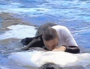 15岁怀孕，她被骗吃下*药炸**，一尸两命：有些人，这辈子不配为人