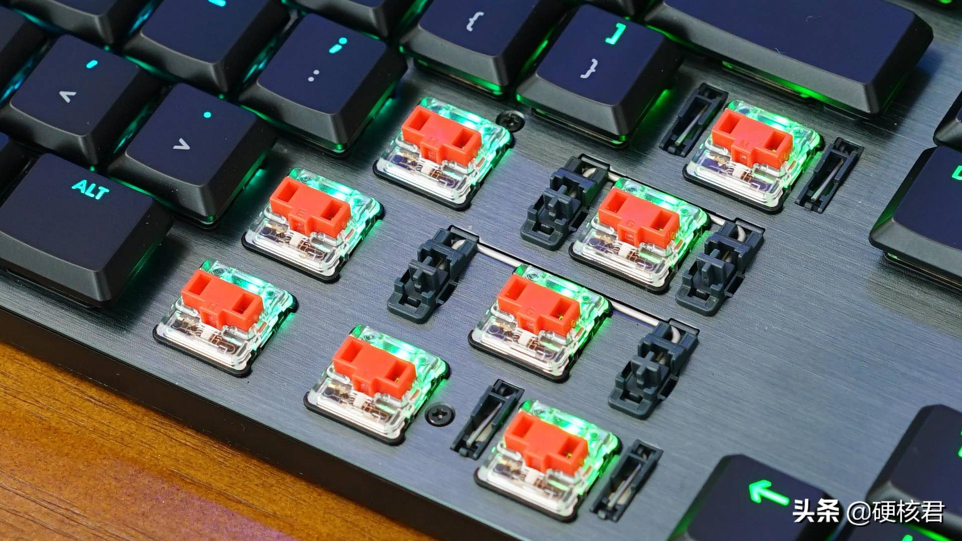 罗技键盘g913是什么轴,罗技g913键盘选什么轴