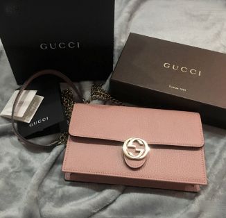 男人对于女人包包的看法,男人如何看待女人的奢侈品包包