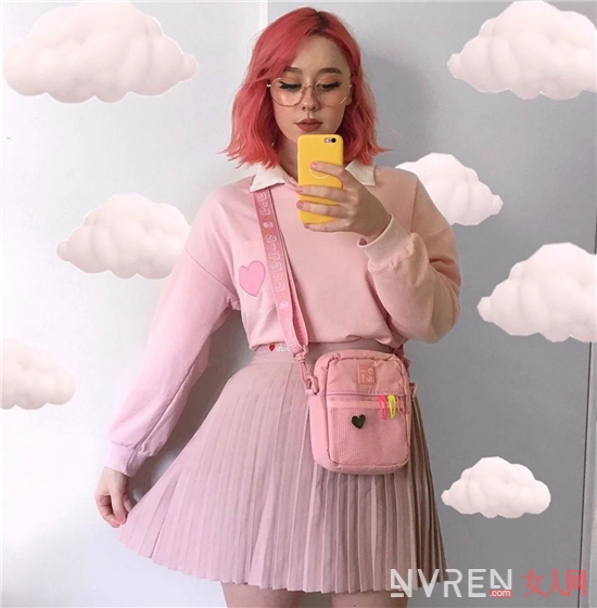 2022新款夏季潮流polo衫,洋气时髦polo衫女黄色