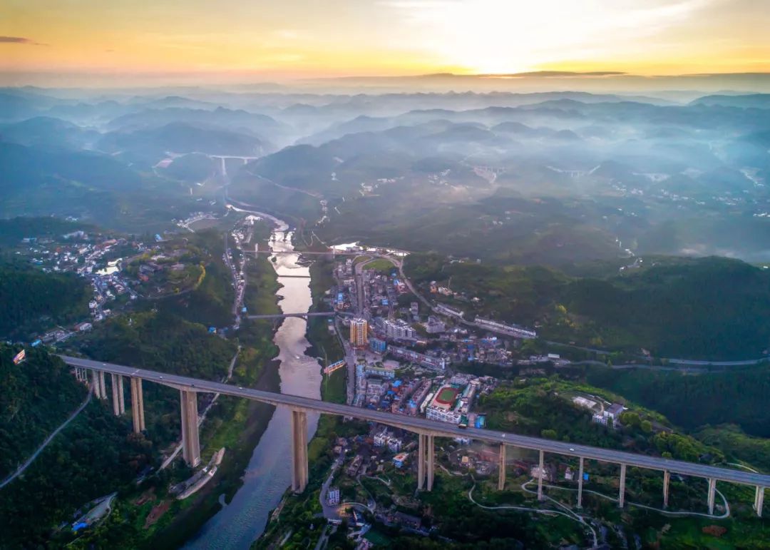 不可思议的多彩贵州,多彩贵州有几个系列