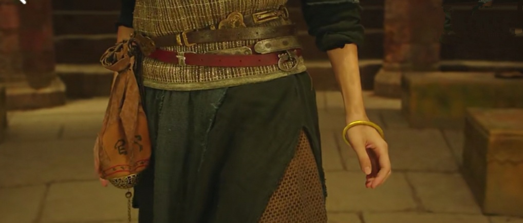 盘点十大必买的经典款黄金手镯,最适合长期佩戴的黄金手镯款式