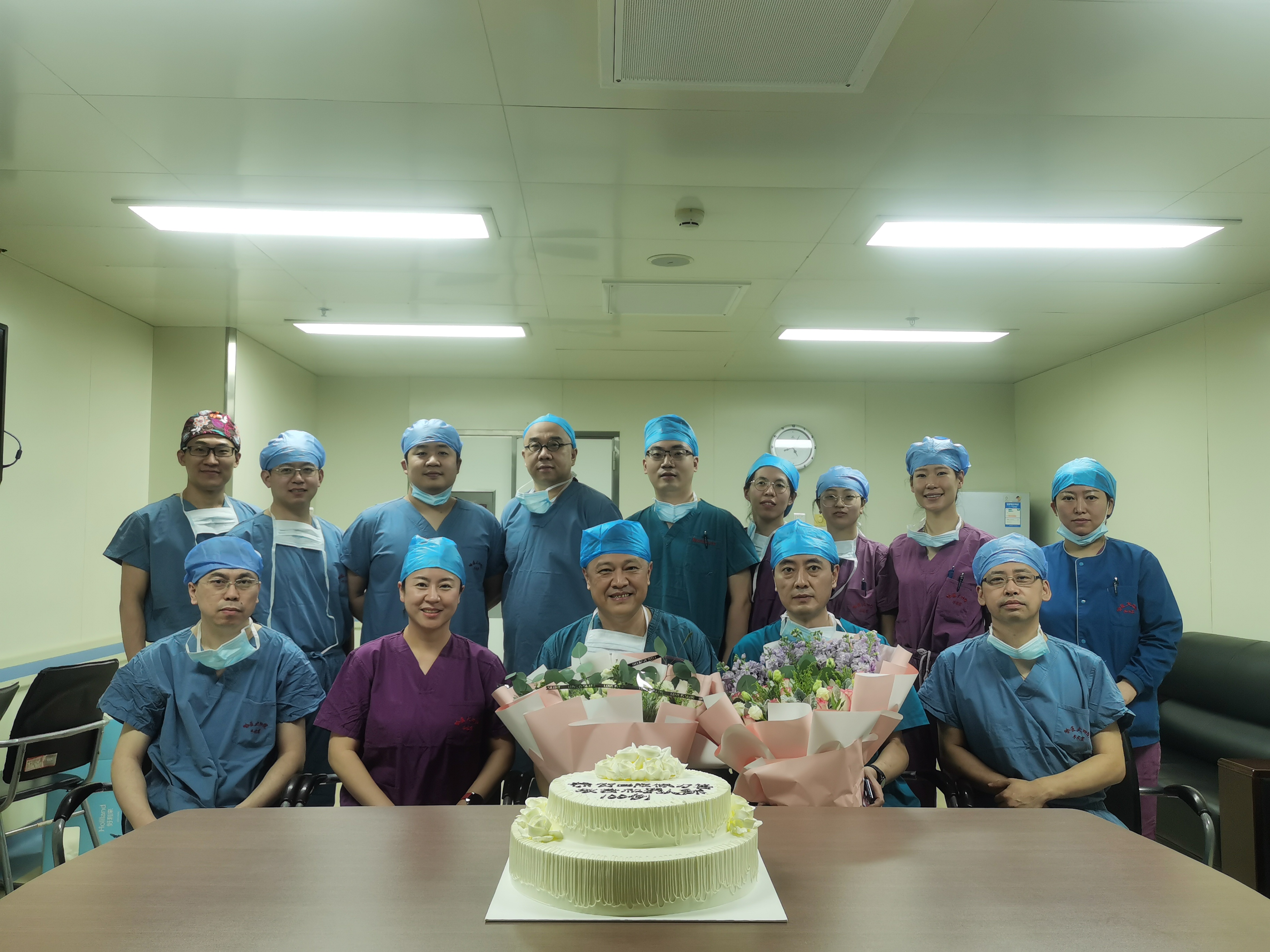 医大四院达芬奇手术费用,医大四院机器人手术