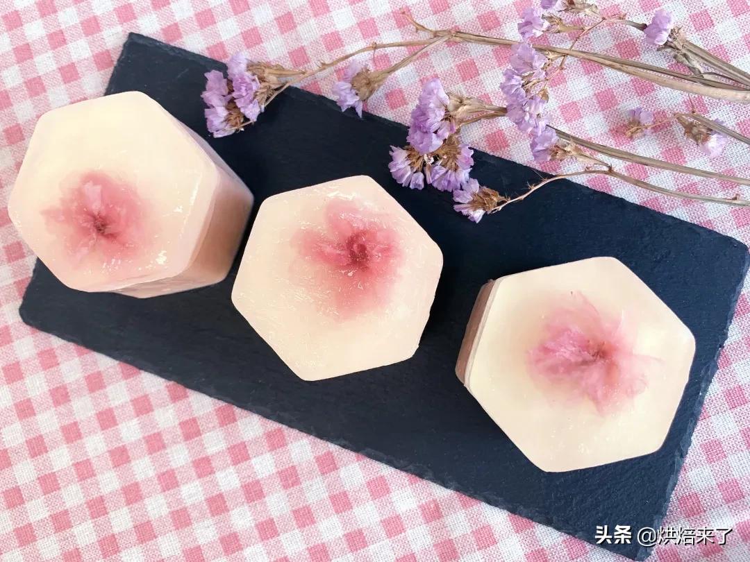 妯辫姳鐗╄鎱曟柉杩囧勾,妯辫姳鎱曟柉