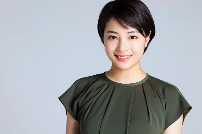 日本女生都用哪些本土化妆品,日本适合20岁左右女生的化妆品